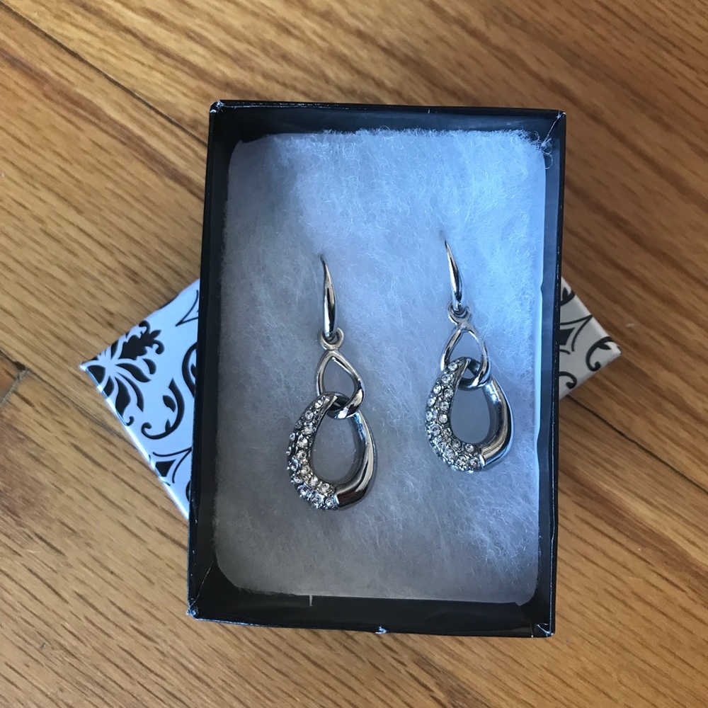 Silver rhinestone earrings